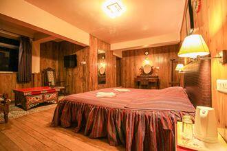 The Bellevue Hotel, Darjeeling 2